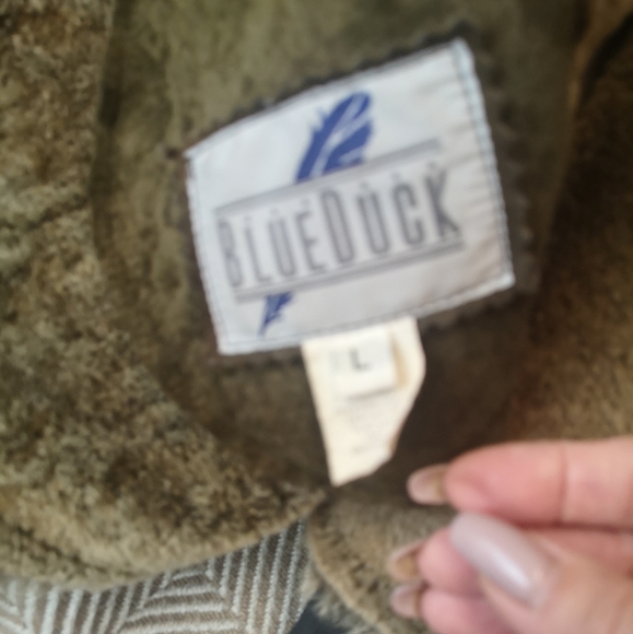 Blue Duck Shearling Coat - Picture 6 of 8